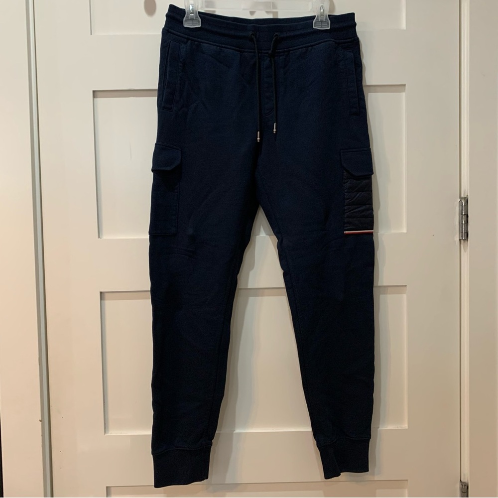 tommy hilfiger navy joggers with puffer pocket